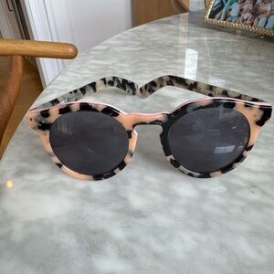 Illesteva Leonard II Sunglasses, Tortoise & Pink